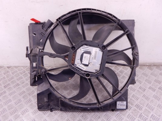 Вентилятор радиатора BMW X1-series (E84) 17 42 7 545 366