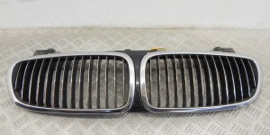 Решетка радиатора BMW 7-series (E65/66) 51 13 7 145 738