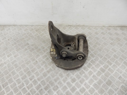 Ступица задняя правая BMW X5-series (E70) 33 32 6 879 102