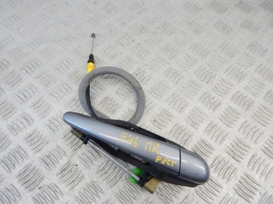 Ручка наружная передняя правая BMW 3-series (E46) 51 21 8 253 456