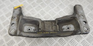 Кронштейн КПП BMW 5-series (E60/61) 22 31 6 761 102