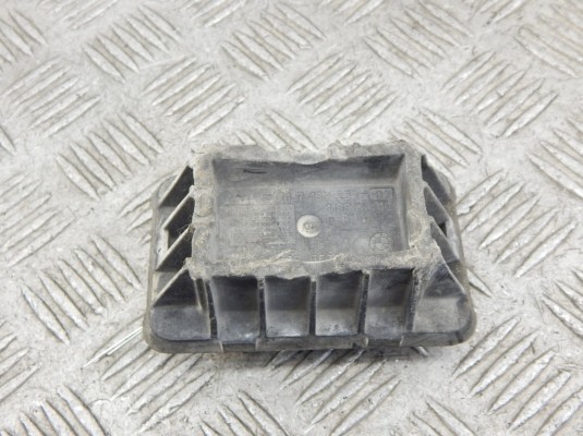 Опора под домкрат (поддомкратная подушка) BMW X5-series (E70) 51 71 7 189 259 Опора под домкрат (поддомкратная подушка) BMW X5-series (E70) 51 71 7 189 259