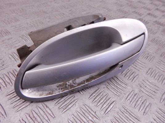 Ручка наружная задняя левая BMW 7-series (E65/66) 51 21 0 140 535