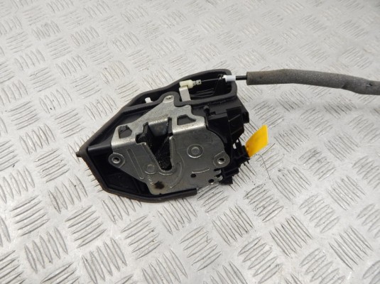 Замок двери задней левой BMW 7-series (E65/66) 51 22 7 167 075