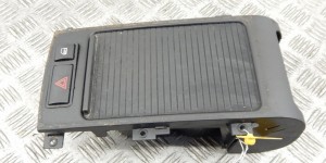 Подстаканник BMW X5-series (E53) 51 16 8 402 941