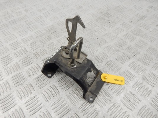 Крюк капота BMW X5-series (E70) 51 23 7 164 801