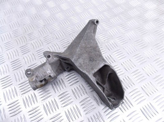 Кронштейн двигателя BMW 3-series (E46) 22 11 6 753 225