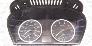 Щиток приборов (приборная панель) BMW 5-series (E60/61) 62 11 6 945 627