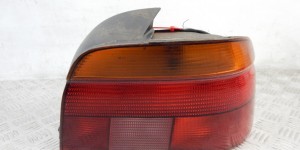 Фонарь задний правый BMW 5-series (E39) 8358032