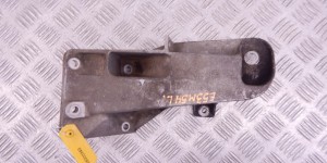 Кронштейн двигателя BMW X5-series (E53) 22 11 1 096 999 Кронштейн двигателя BMW X5-series (E53) 22 11 1 096 999