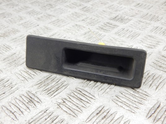 Ручка открывания багажника BMW 5-series (F10/11)