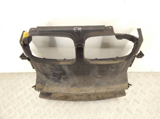 Воздухозаборник BMW 3-series (E46) 51 71 8 202 831