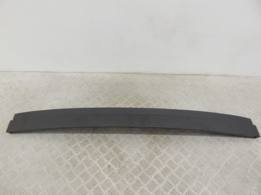 Молдинг крышки багажника BMW X3-series (E83) 51 13 3 400 393