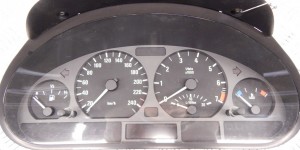 Щиток приборов (приборная панель) BMW 5-series (E39) 62 11 8 375 669