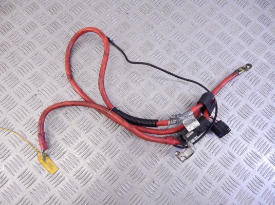 Плюсовой провод аккумулятора BMW 5-series (E60/61) 61 12 6 944 536