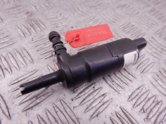 Насос (моторчик) омывателя фар BMW 3-series (E46) 67 12 8 377 430