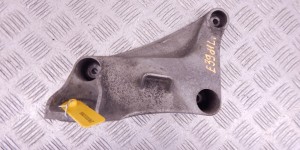 Кронштейн двигателя BMW 5-series (E39) 22 11 6 750 441 Кронштейн двигателя BMW 5-series (E39) 22 11 6 750 441