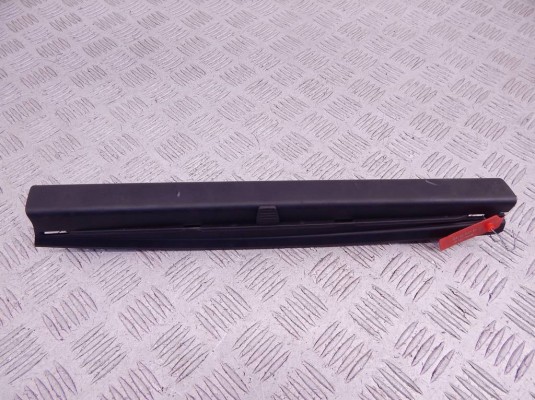 Шторка двери BMW 5-series (E39) 51 16 7 110 236