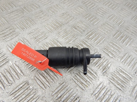 Насос (моторчик) омывателя стекла BMW 3-series (E46) 67 12 8 362 154