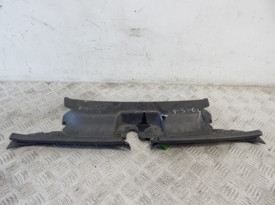 Воздухозаборник BMW X3-series (E83) 13 71 3 402 286