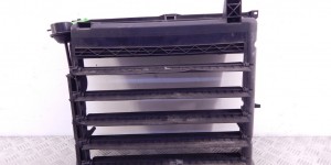 Диффузор вентилятора BMW 3-series (E46) 17 11 7 786 682 Диффузор вентилятора BMW 3-series (E46) 17 11 7 786 682