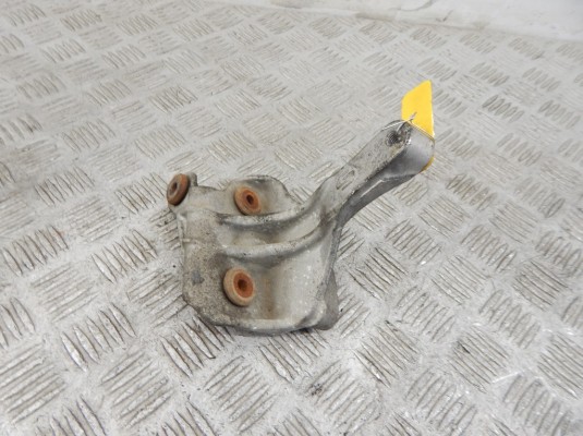 Кронштейн BMW X1-series (E84) 11 51 7 611 284 Кронштейн BMW X1-series (E84) 11 51 7 611 284