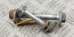 Болт развальный BMW 5-series (E39) 33 32 1 095 102 Болт развальный BMW 5-series (E39) 33 32 1 095 102