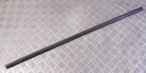 Молдинг двери передней правой BMW 3-series (E46) 51 13 8 208 450