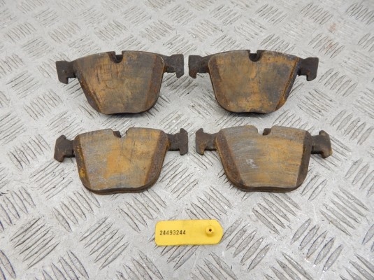 Тормозные колодки задние BMW 7-series (F01/02) 34 21 6 790 966 Тормозные колодки задние BMW 7-series (F01/02) 34 21 6 790 966