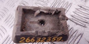 Опора под домкрат (поддомкратная подушка) BMW 5-series (E39) 51 71 7 001 650