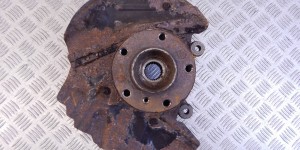 Ступица передняя левая BMW X5-series (E53) 31 21 6 761 575