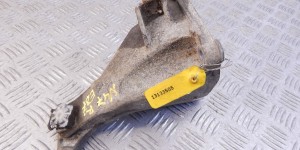 Кронштейн двигателя BMW 1-series (E87) 22 11 6 782 038