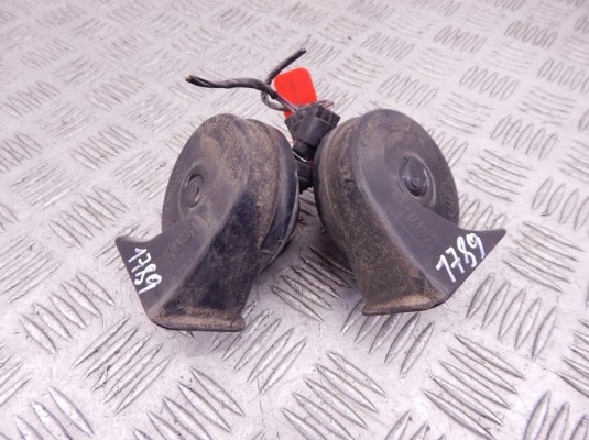 Сигнал (клаксон) BMW 3-series (E90/91/92) 61 33 7 159 420 Сигнал (клаксон) BMW 3-series (E90/91/92) 61 33 7 159 420