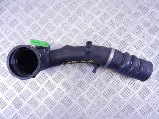 Патрубок интеркулера BMW 5-series (F10/11) 13 71 7 588 268