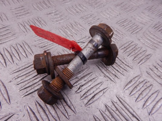 Болт развальный BMW 3-series (E46) 33 32 6 863 853