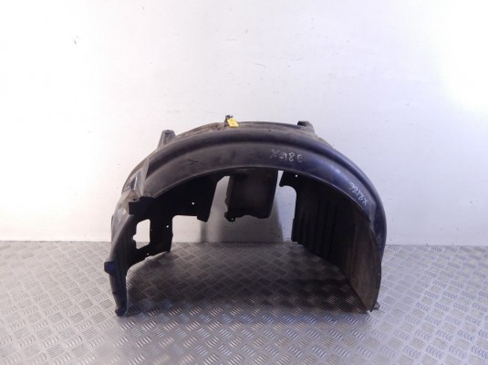 Защита арок передняя левая (подкрылок) BMW 5-series (E60/61) 51 71 7 033 749