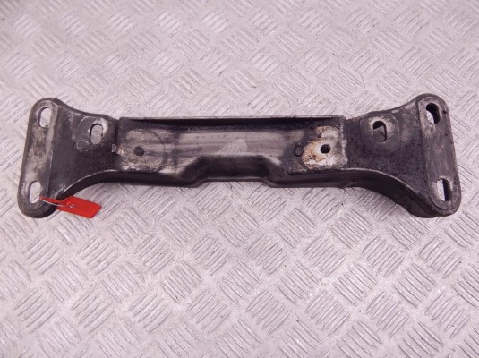 Кронштейн КПП BMW 5-series (E39) 22 31 1 092 476