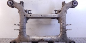 Балка подвески задняя BMW 5-series (F10/11) 33 31 6 798 545