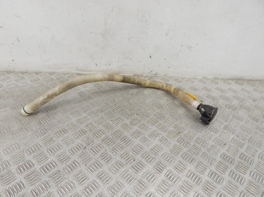 Горловина бачка омывателя BMW 3-series (E90/91/92) 61 66 7 075 099 Горловина бачка омывателя BMW 3-series (E90/91/92) 61 66 7 075 099