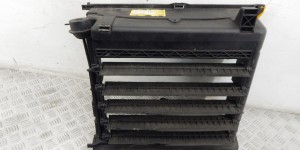 Диффузор вентилятора BMW 3-series (E46) 17 11 7 786 682 Диффузор вентилятора BMW 3-series (E46) 17 11 7 786 682