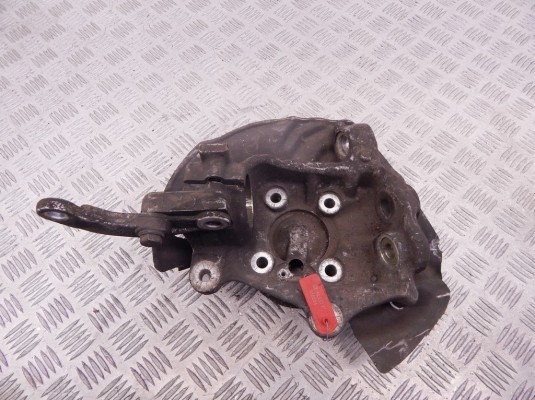 Ступица передняя левая BMW 5-series (E39) 31 21 1 092 853