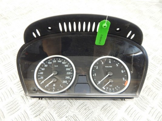 Щиток приборов (приборная панель) BMW 5-series (E60/61) 62 11 6 983 152 Щиток приборов (приборная панель) BMW 5-series (E60/61) 62 11 6 983 152