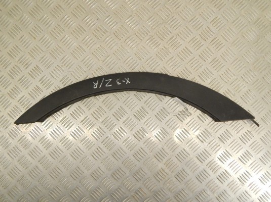 Молдинг крыла заднего правого BMW X3-series (E83) 51 71 3 330 867