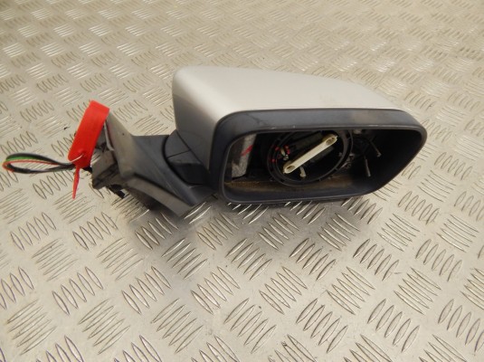 Зеркало наружное правое BMW 3-series (E46) 51 16 8 245 128