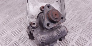 Насос гидроусилителя руля BMW 5-series (E39) 32 41 1 092 742