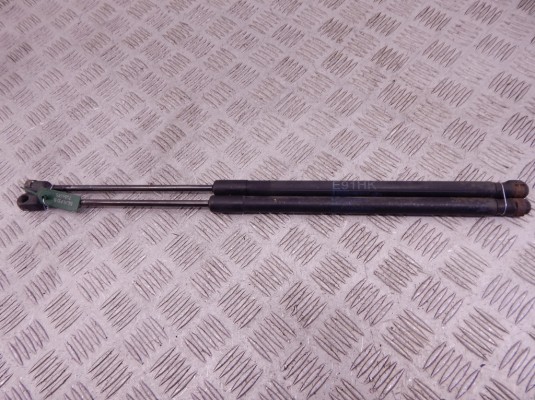 Амортизатор крышки багажника (3-5 двери) BMW 3-series (E90/91/92) 51 24 7 127 875