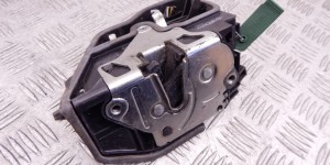 Замок двери передней левой BMW X3-series (E83) 51 21 7 167 065