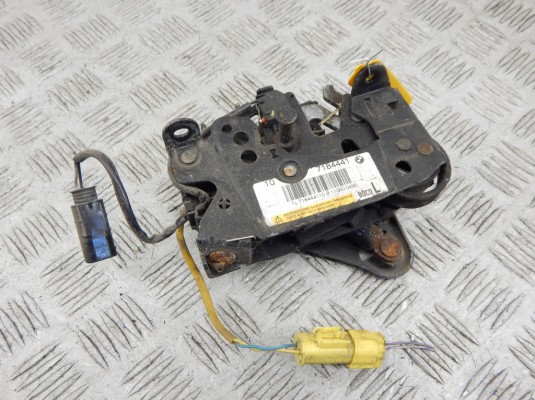 Замок капота BMW 5-series (F10/11) 51 23 7 184 441 Замок капота BMW 5-series (F10/11) 51 23 7 184 441