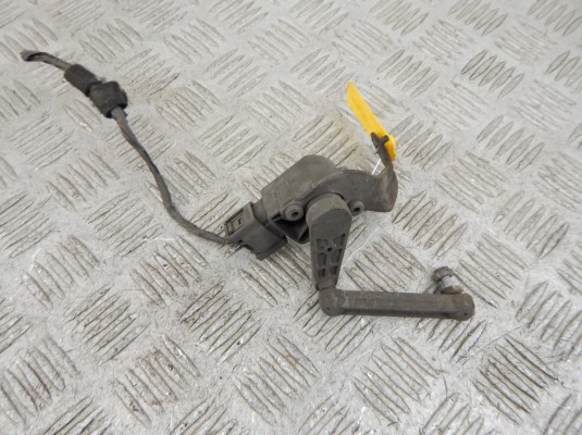 Датчик положения кузова BMW X5-series (E70) 37 14 6 785 207 Датчик положения кузова BMW X5-series (E70) 37 14 6 785 207