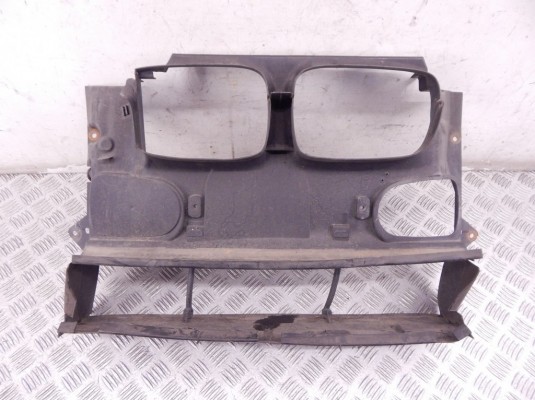 Воздухозаборник BMW 5-series (E39) 51 71 8 159 959 Воздухозаборник BMW 5-series (E39) 51 71 8 159 959